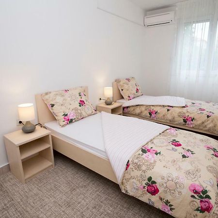 ספליט Apartments Put Plokita Smilja מראה חיצוני תמונה